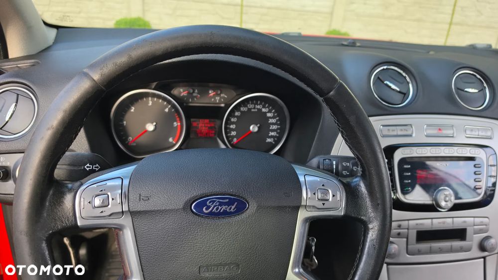 Ford Mondeo 2.0 TDCi Ambiente - 6
