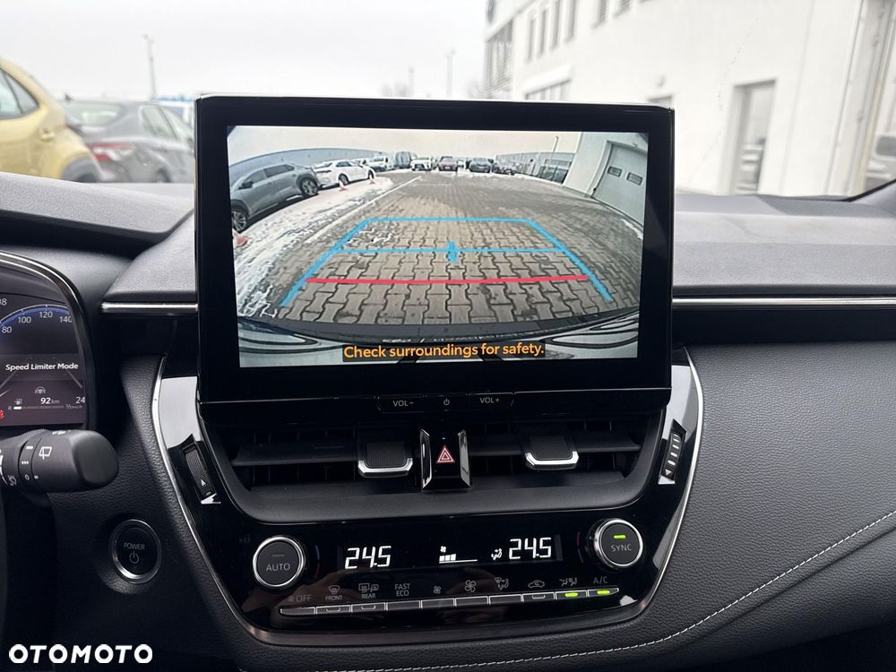 Toyota Corolla 1.8 Hybrid Comfort - 17