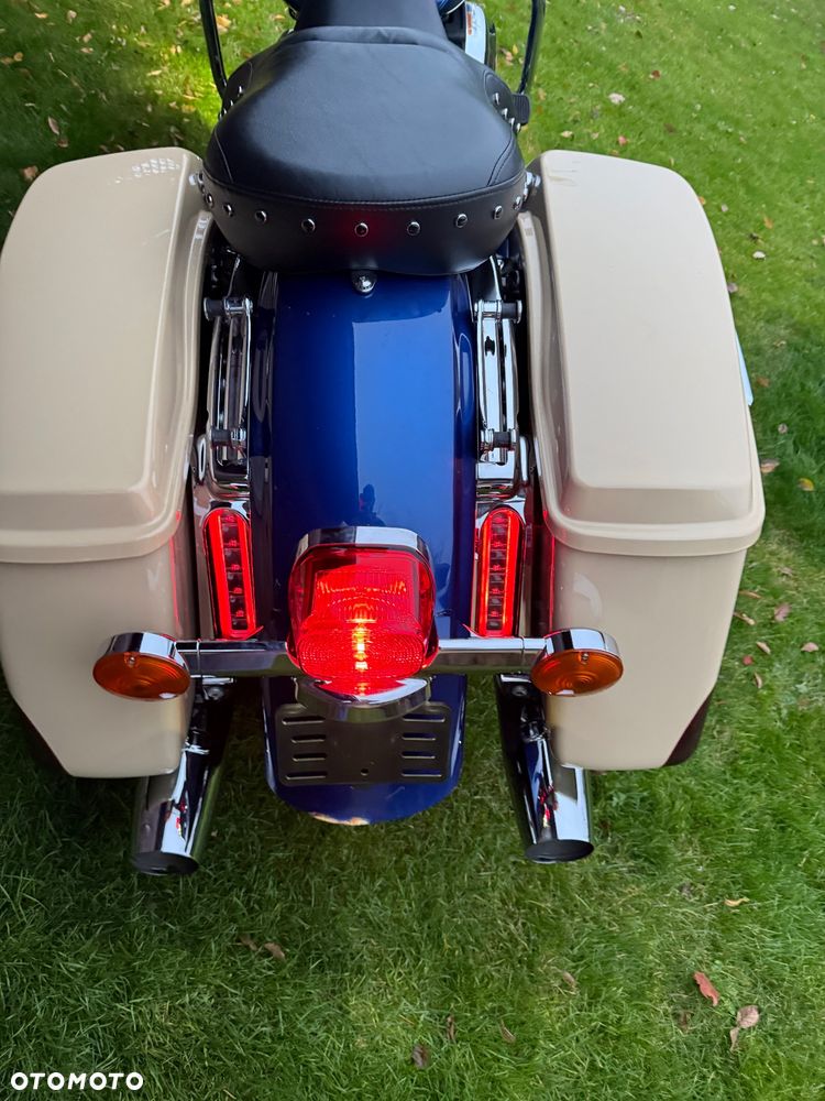 Harley-Davidson Touring Street Glide - 4