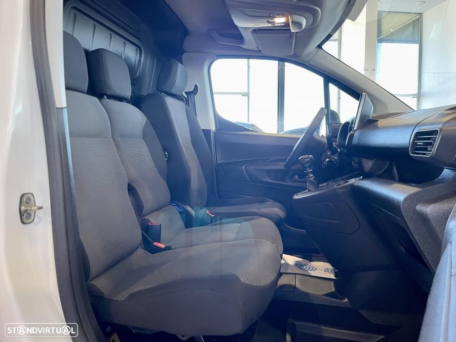 Opel Combo 1.5 CDTi 102cv L1H1 Enjoy 3 Lug. c/IVA DEDUTÍVEL - 19