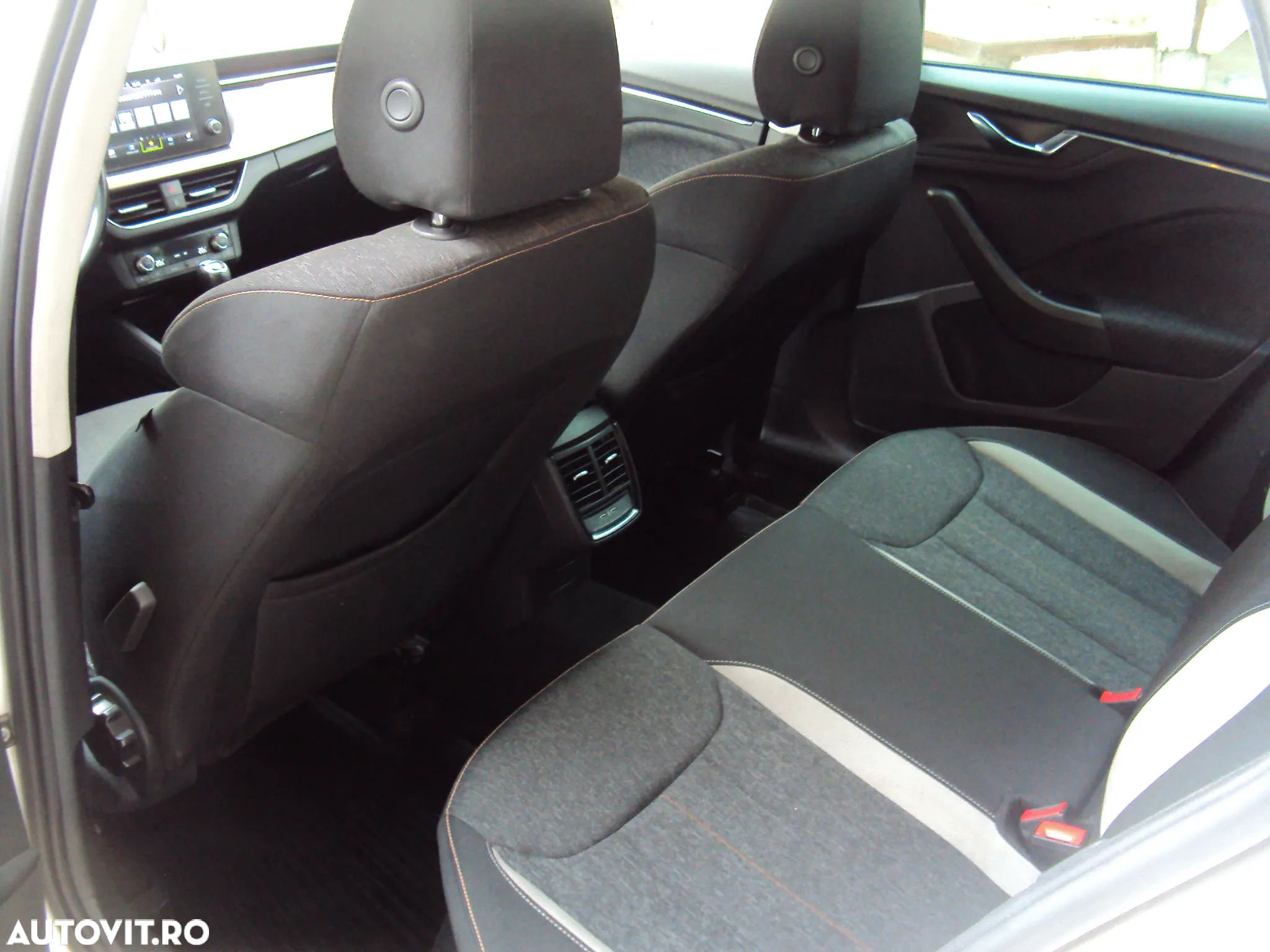 Skoda Scala 1.0 TSI DSG Style - 8