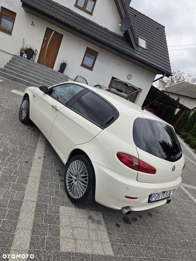 Alfa Romeo 147 - 5