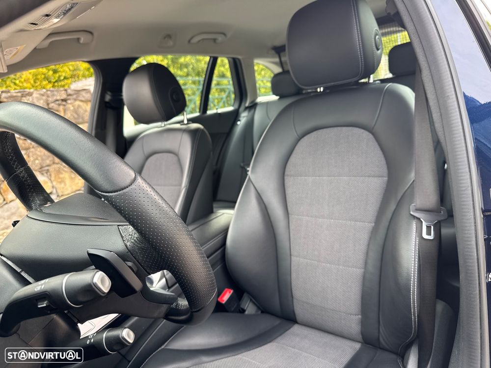 Mercedes-Benz C 220 d Station 9G-TRONIC Avantgarde - 24