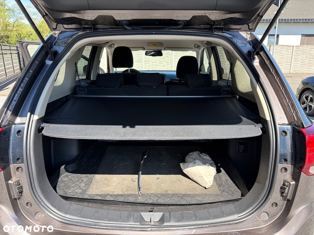 Mitsubishi Outlander 2.0 2WD CVT Edition+ - 10