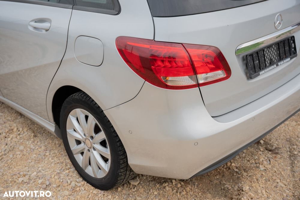 Mercedes-Benz B 180 CDI BlueEFFICIENCY Edition - 23