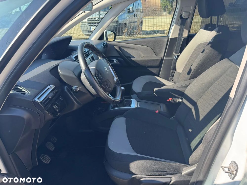 Citroën C4 Grand Picasso - 23