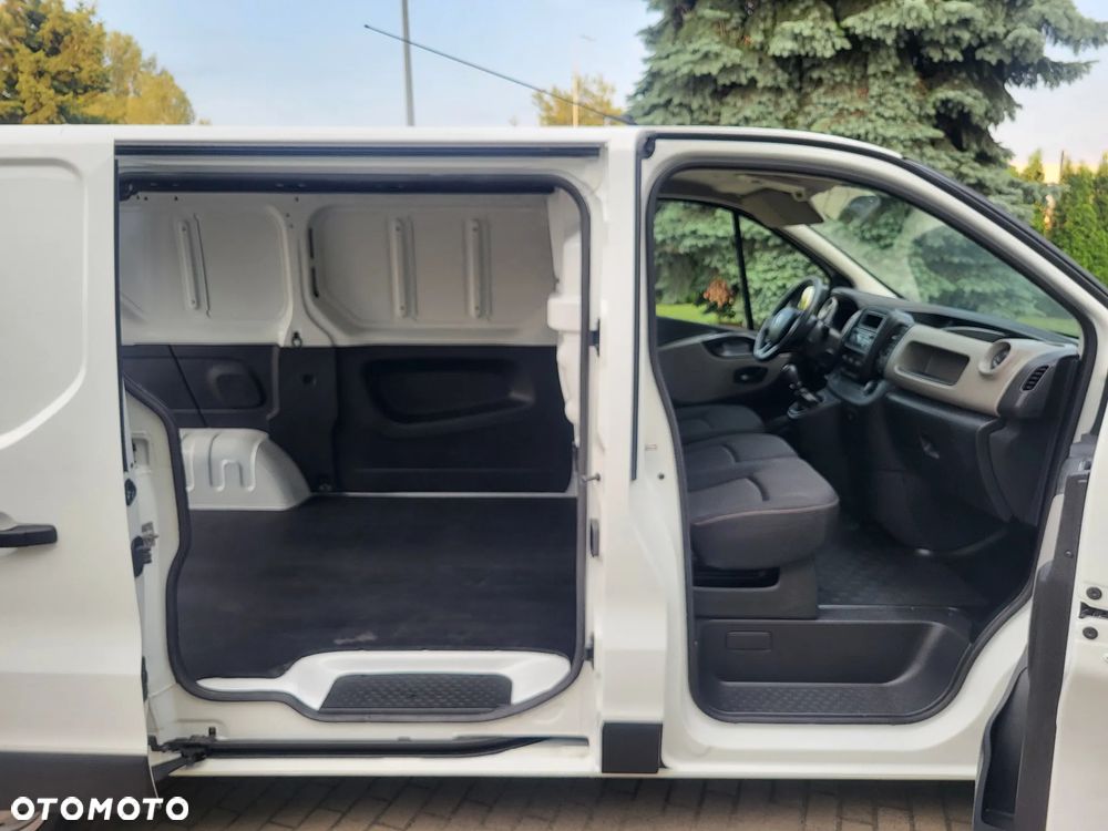 Renault Trafic - 15