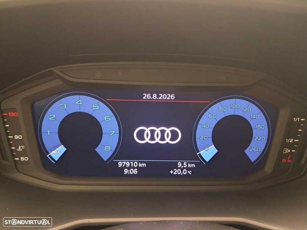 Audi A1 Sportback 1.0 TFSI S tronic - 4