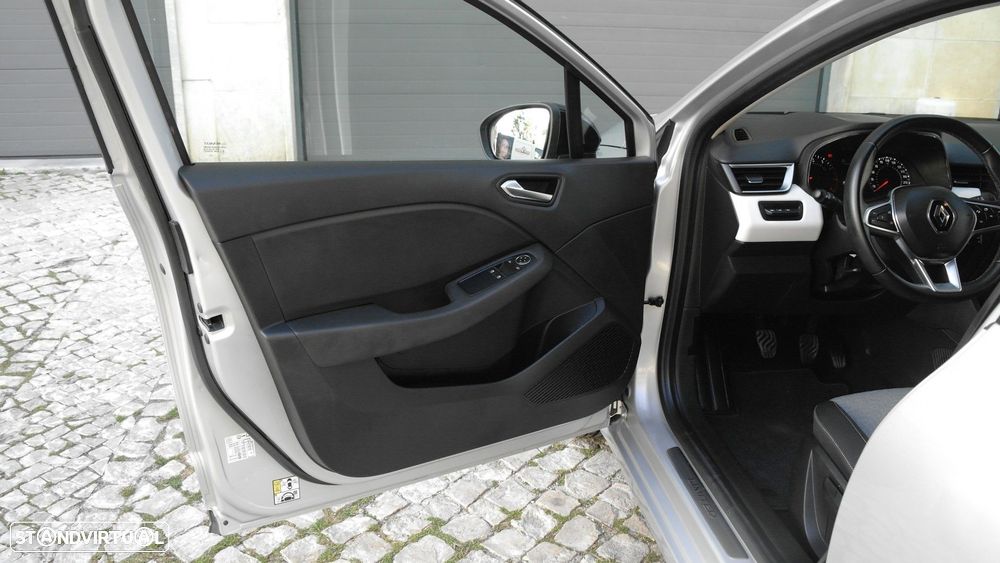 Renault Clio 1.0 TCe Limited - 31