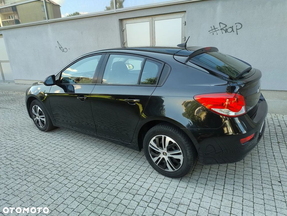 Chevrolet Cruze 1.7 D LT+ Premium - 4