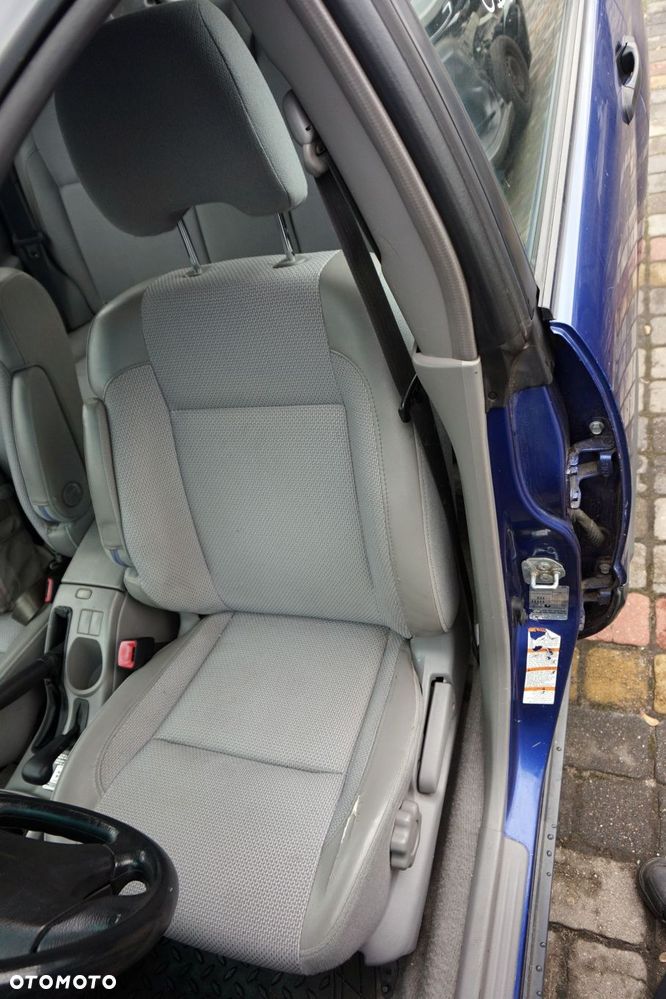 FOTELE FOTEL PRZEDNI LEWY PRAWY KANAPA WNĘTRZE FORESTER II SG BOCZKI SUBARU 2002-2006 - 1