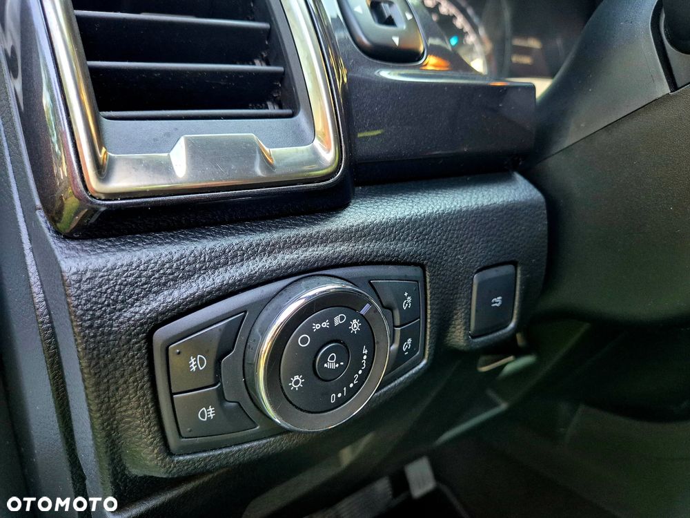 Ford Ranger 2.0 EcoBlue 4x4 DC Wildtrak - 26