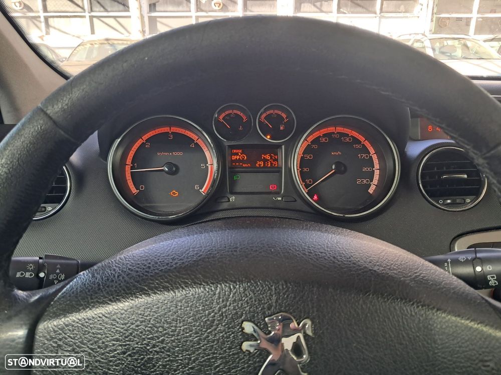 Peugeot 308 1.6 HDi Premium - 6
