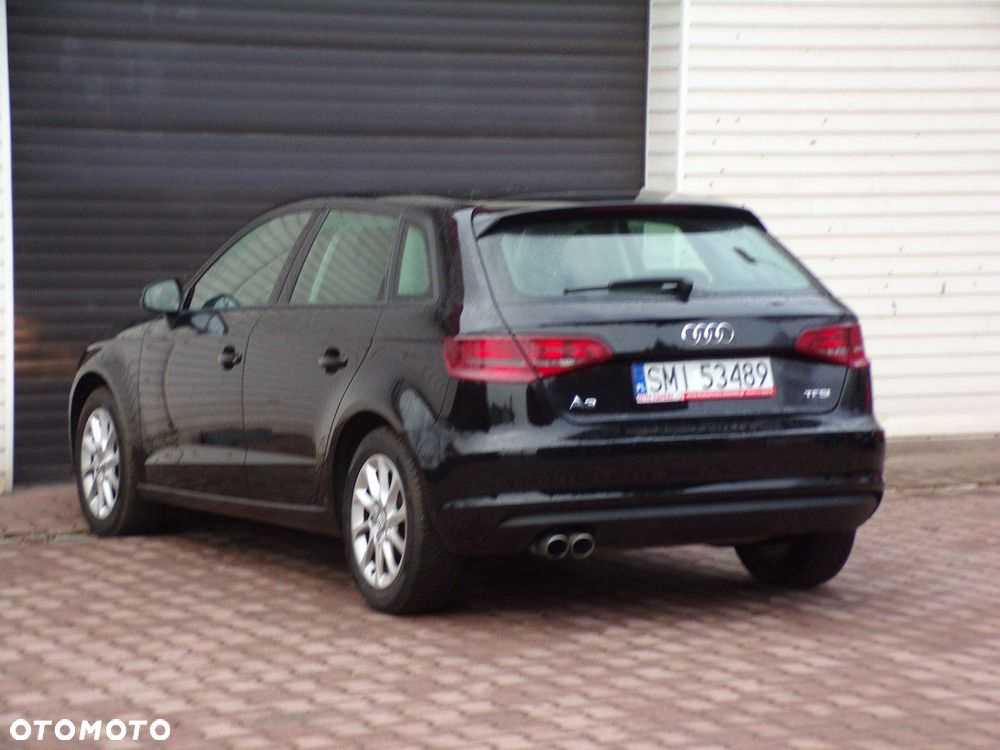 Audi A3 Sportback - 7