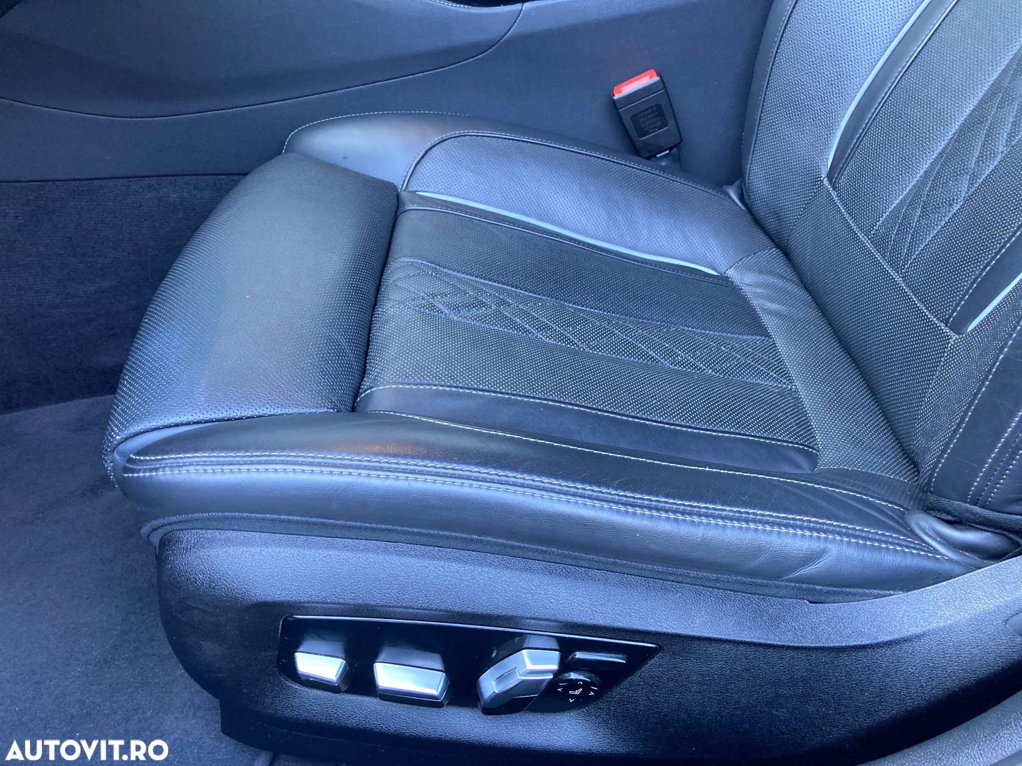 BMW Seria 5 520d xDrive Aut. M Sport Edition - 12