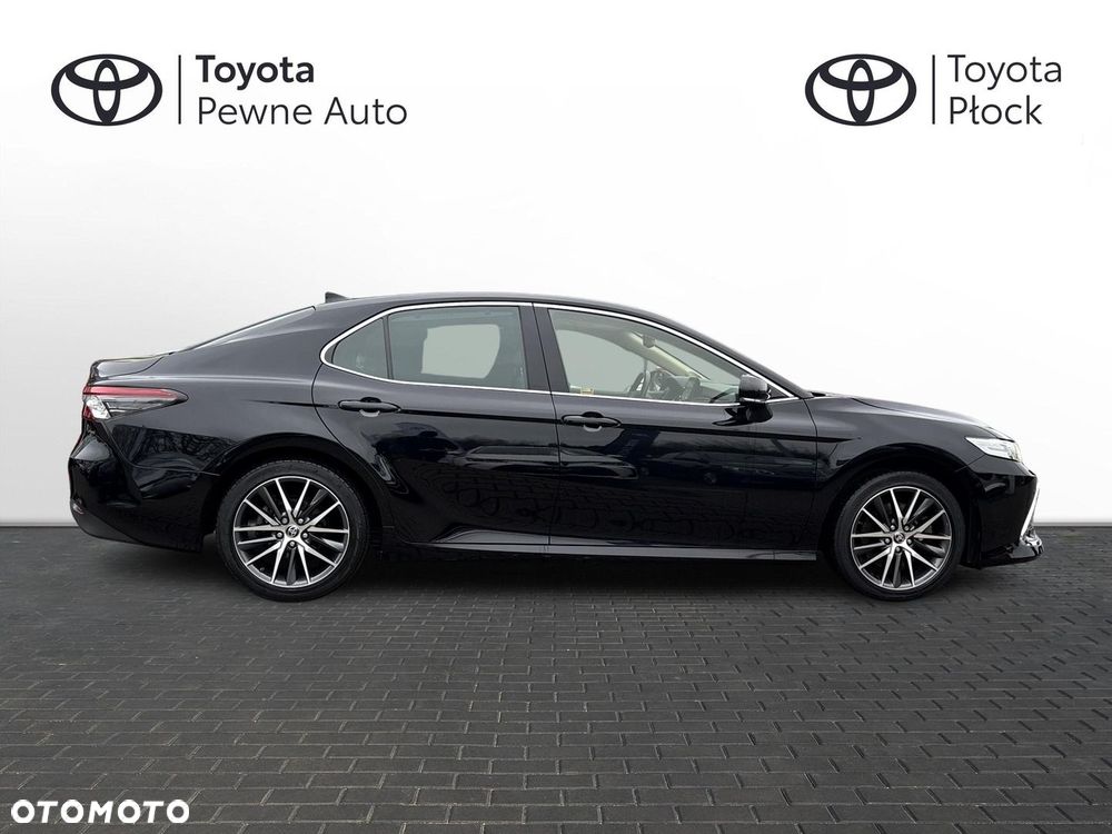 Toyota Camry 2.5 Hybrid Executive CVT - 6