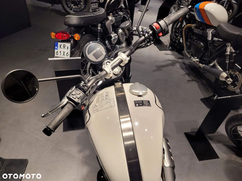 Triumph Scrambler - 5