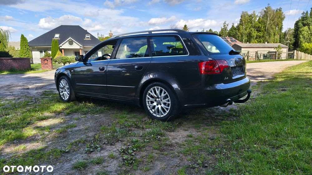 Audi A4 Avant - 4
