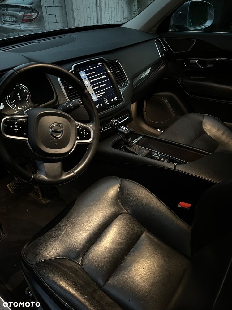 Volvo XC 90 T6 AWD Momentum 7os - 14