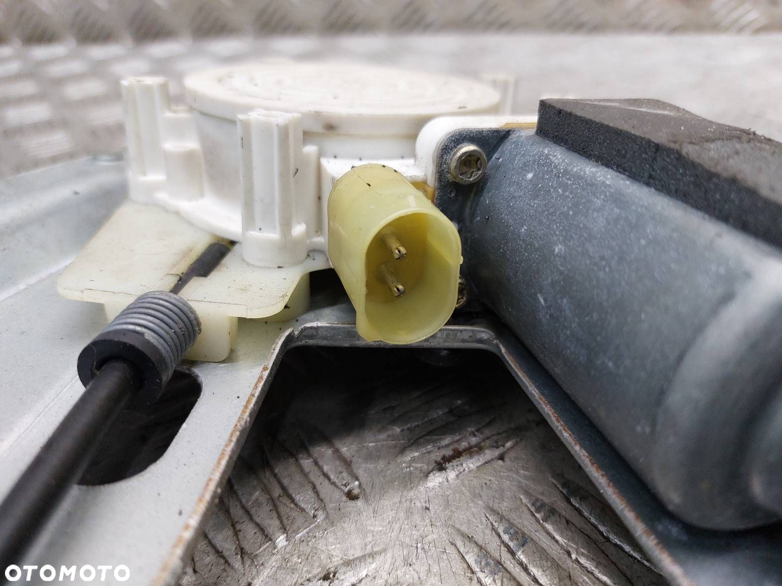 MECHANIZM SZYBY ELEKTRYCZNY LEWY PRZÓD BMW E39 LIFT - 2