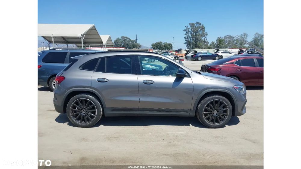 Mercedes-Benz GLA 250 8G-DCT AMG Line - 6