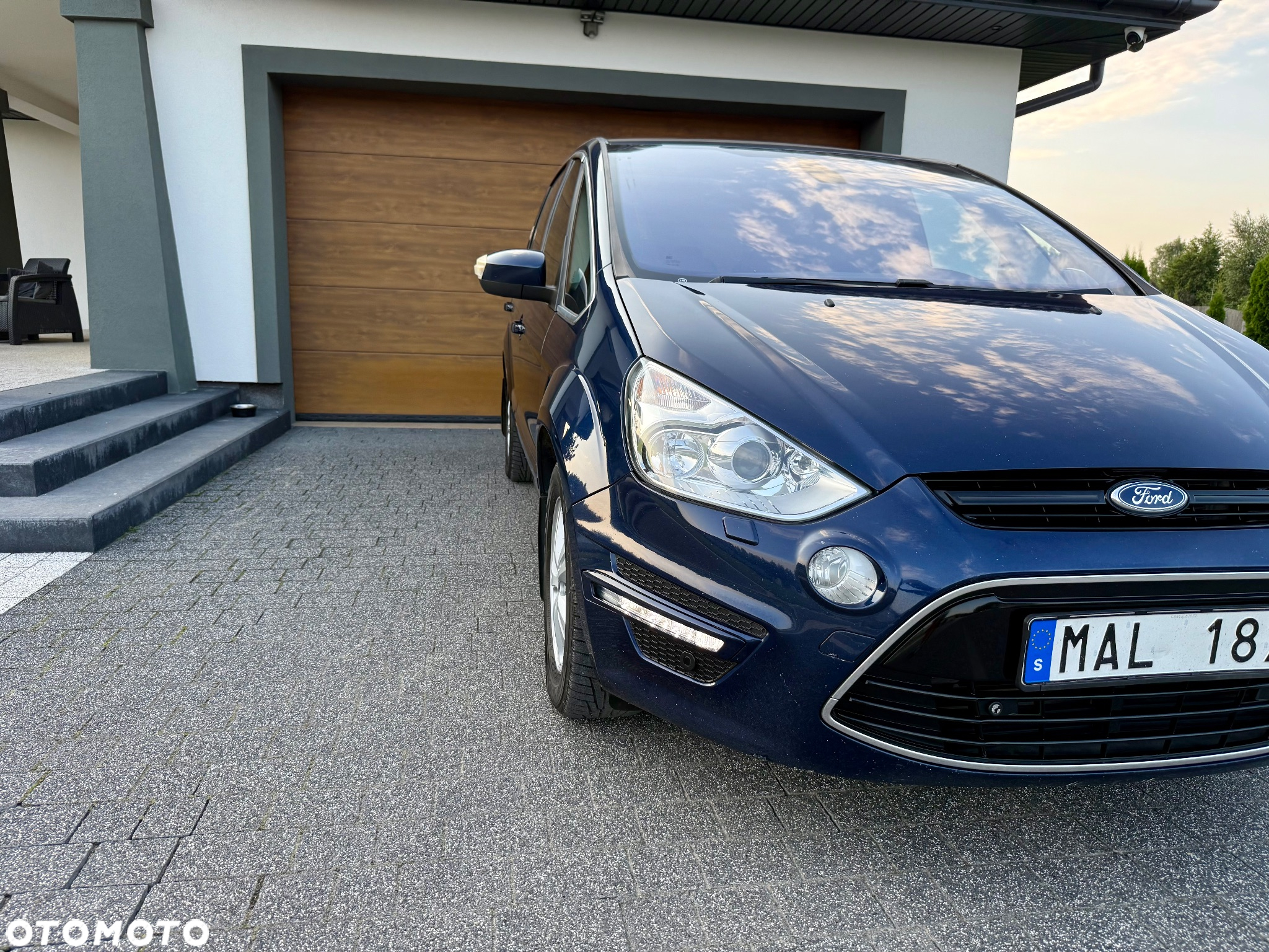 Ford S-Max 2.0 TDCi DPF Titanium - 9