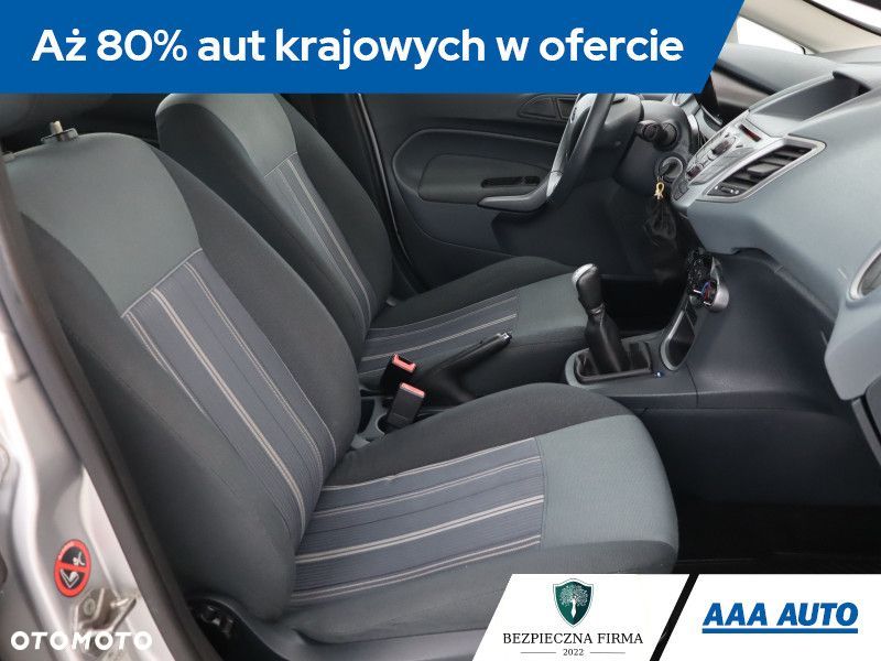 Ford Fiesta - 11
