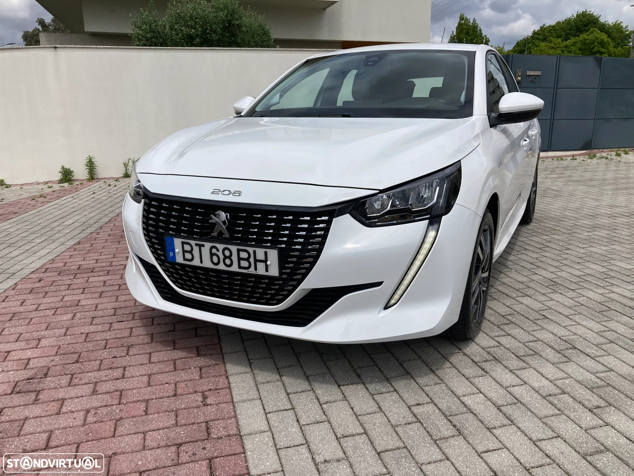 Peugeot 208 1.2 PureTech Active Pack - 2