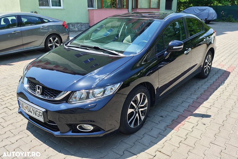 Honda Civic 1.8 MT ES - 1