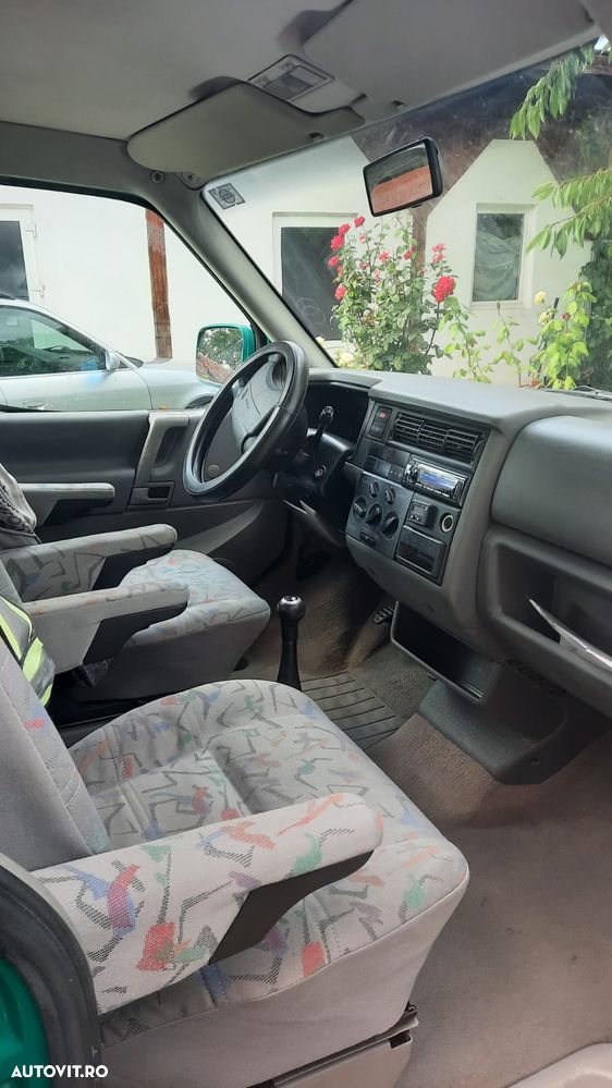 Volkswagen Multivan - 6