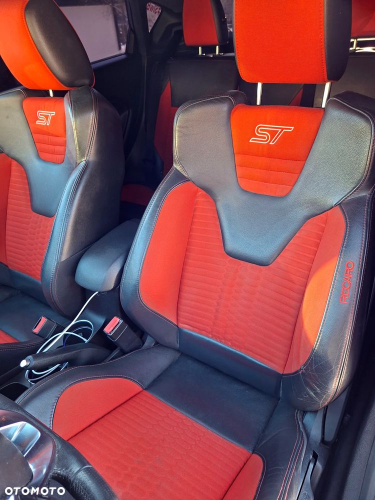 Ford Fiesta 1.6 EcoBoost ST - 7