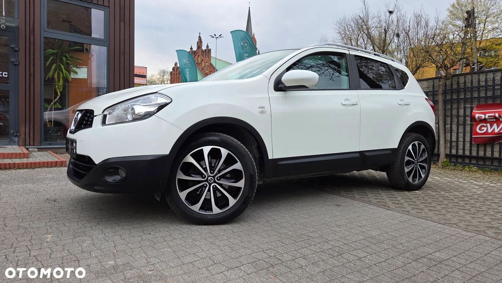 Nissan Qashqai 2.0 dCi 4 x 4 DPF tekna - 9