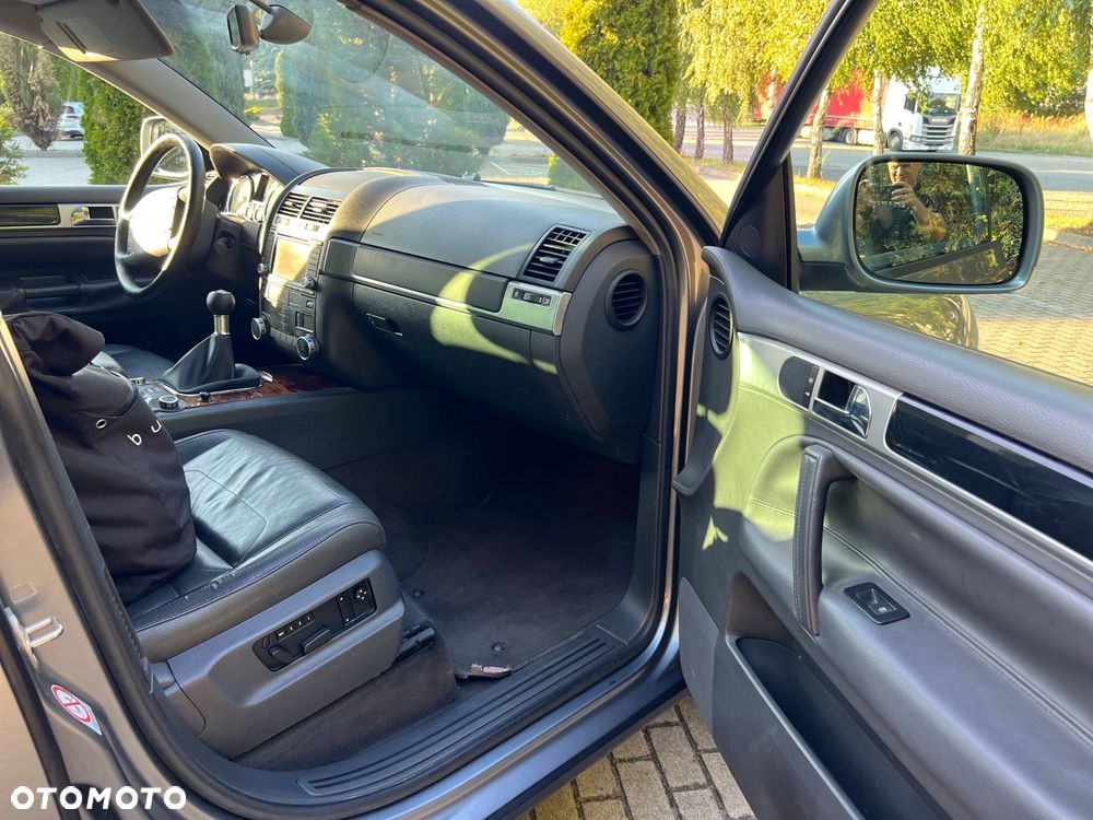 Volkswagen Touareg 2.5 R5 TDI - 11