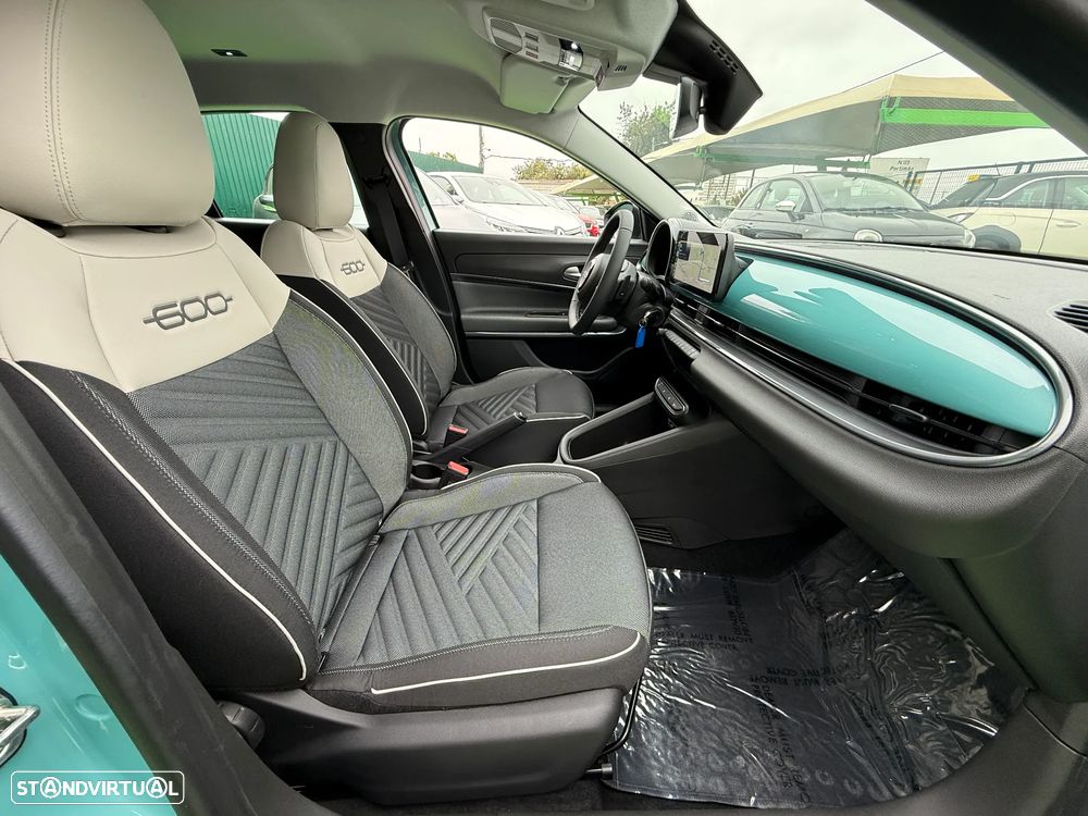 Fiat 600 1.2 Hybrid La Prima - 31