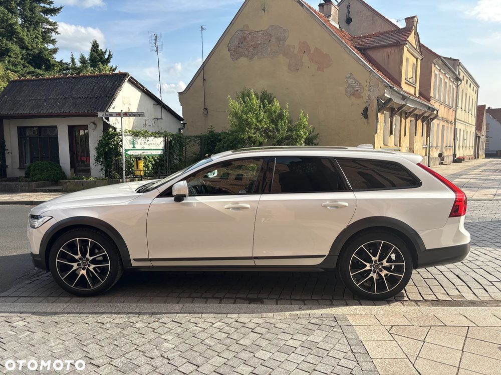 Volvo V90 Cross Country D5 AWD - 9