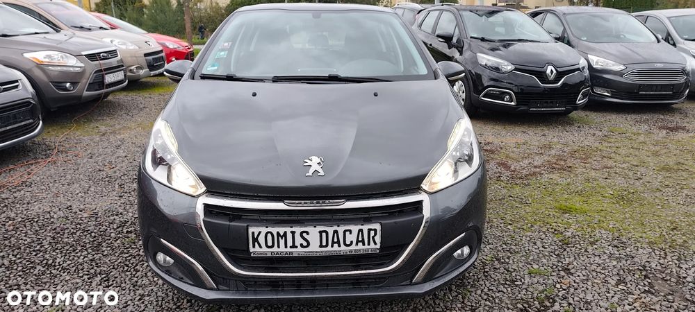 Peugeot 208 1.2 PureTech Allure - 6
