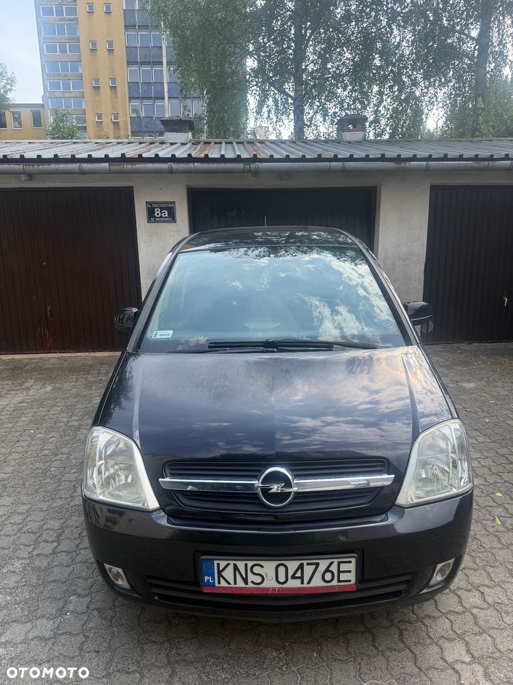 Opel Meriva 1.6 16V Essentia - 2