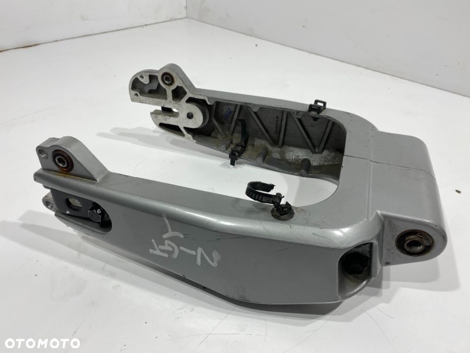 Wahacz tył  NIU  NGT GT   Skuter Elektryczny - 2