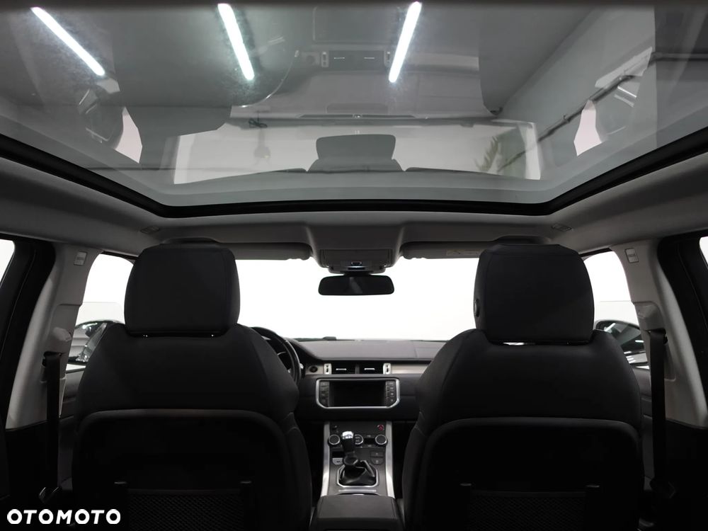 Land Rover Range Rover Evoque - 25