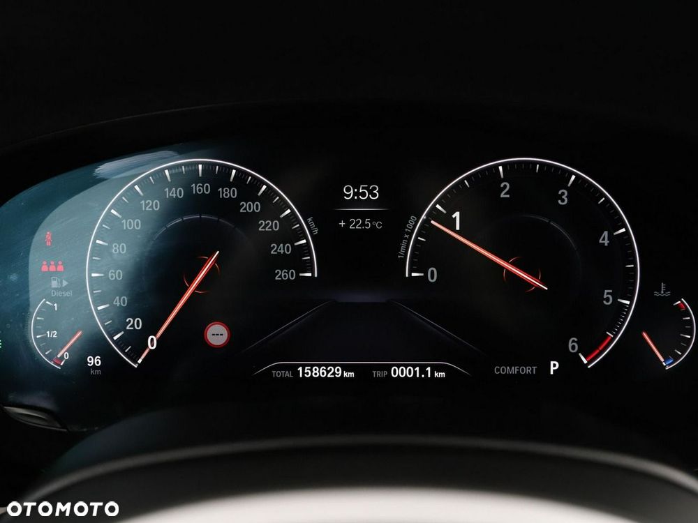 BMW Seria 5 520d xDrive mHEV M Sport sport - 23