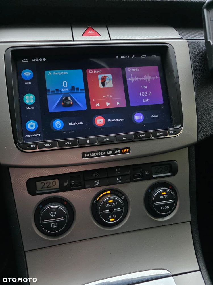 Volkswagen Passat Variant 2.0 TDI BlueMotion Technology DPF Comfortline - 13