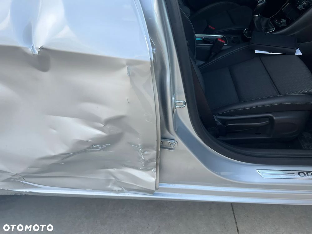 Opel Astra V 1.4 T Elite - 21