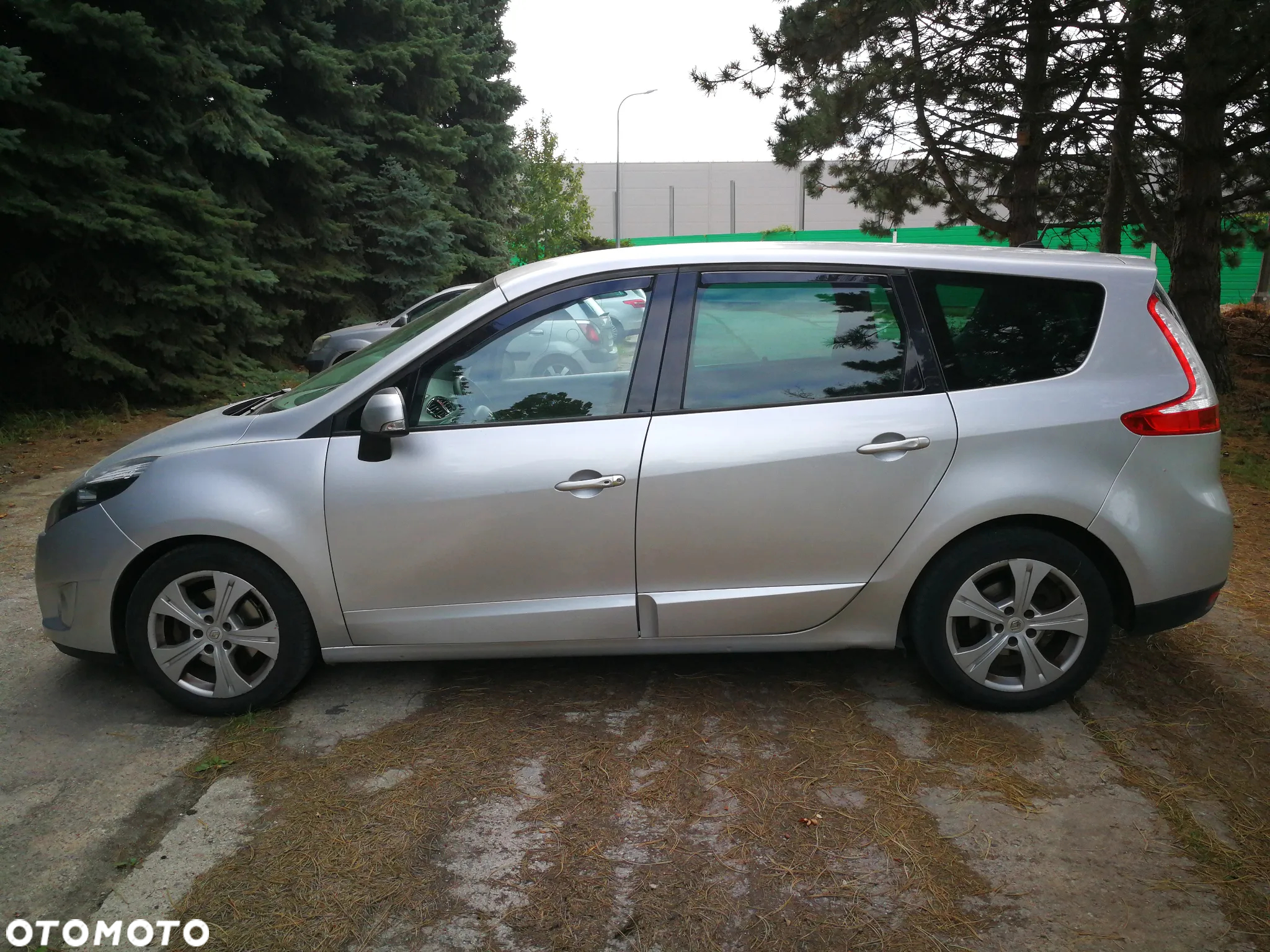 Renault Scenic TCe 130 Dynamique - 9