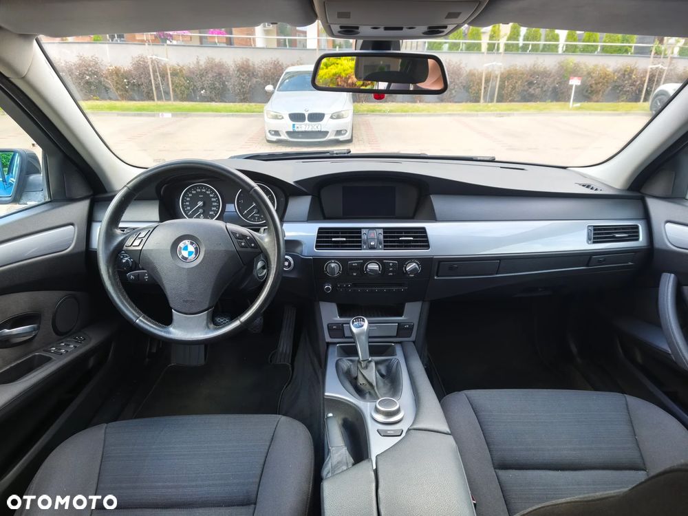 BMW Seria 5 - 16