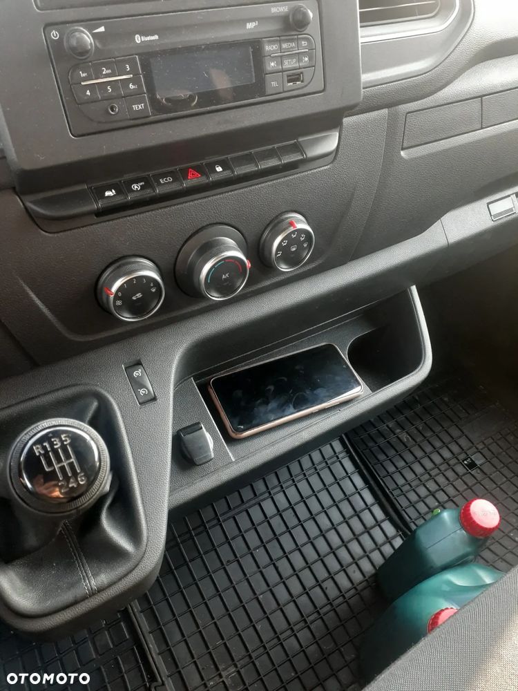 Renault Master - 11