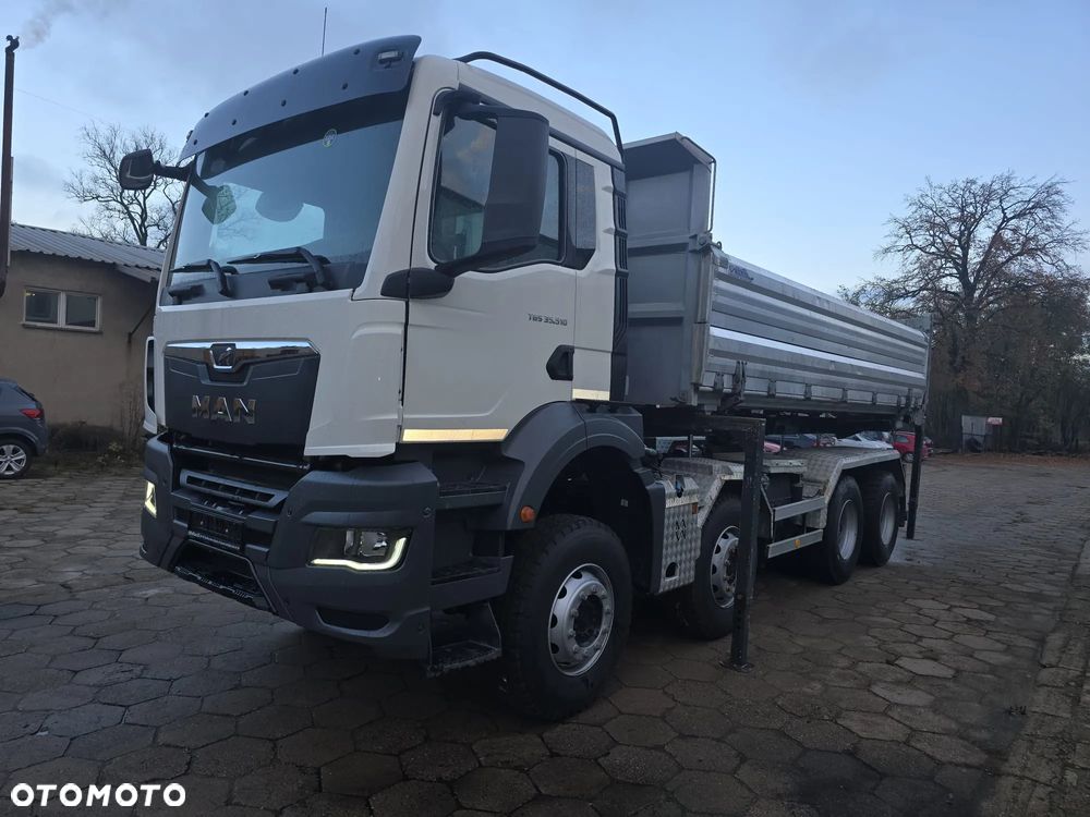 MAN TGS 35.510   8X4  BORDMATIC - 11