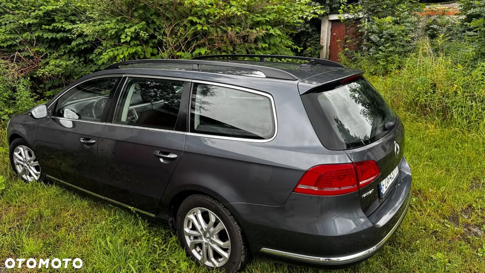 Volkswagen Passat 2.0 TDI Comfortline DSG - 5