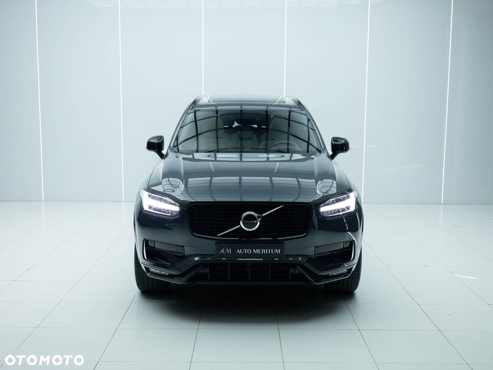 Volvo XC 90 B5 D AWD Ultimate Dark - 11