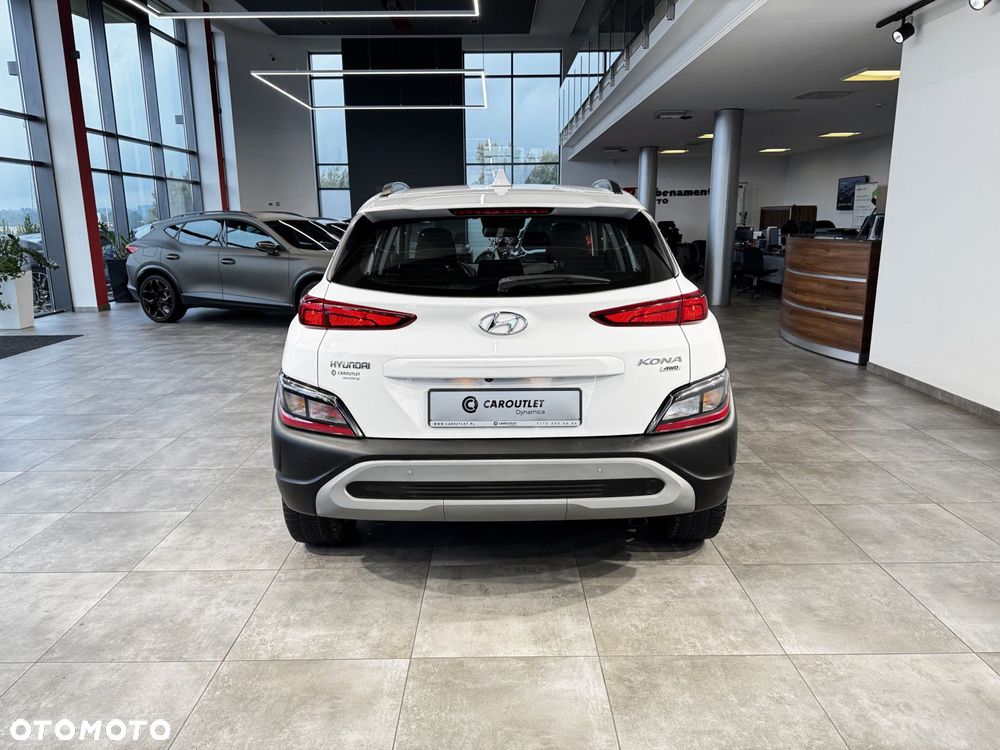 Hyundai Kona - 8