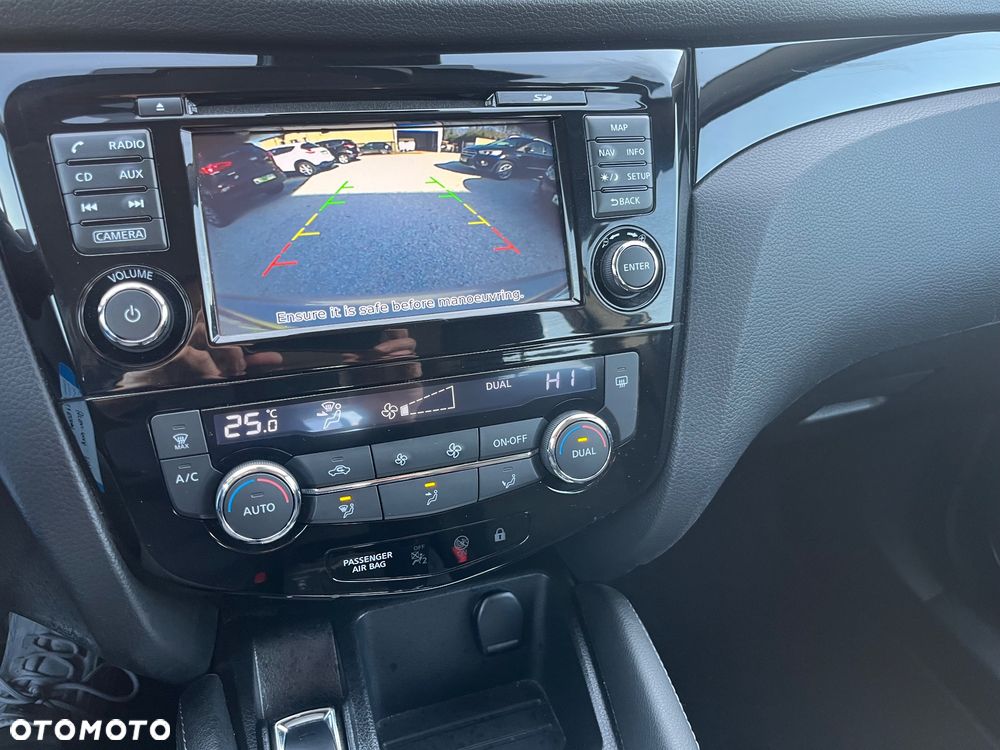 Nissan Qashqai 1.2 DIG-T Xtronic ACENTA - 10